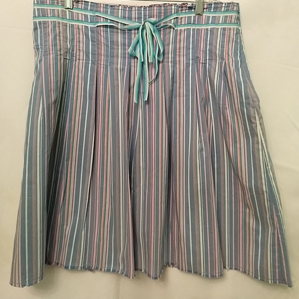 5 for 30 Stripped skirt with ribbon waist accent